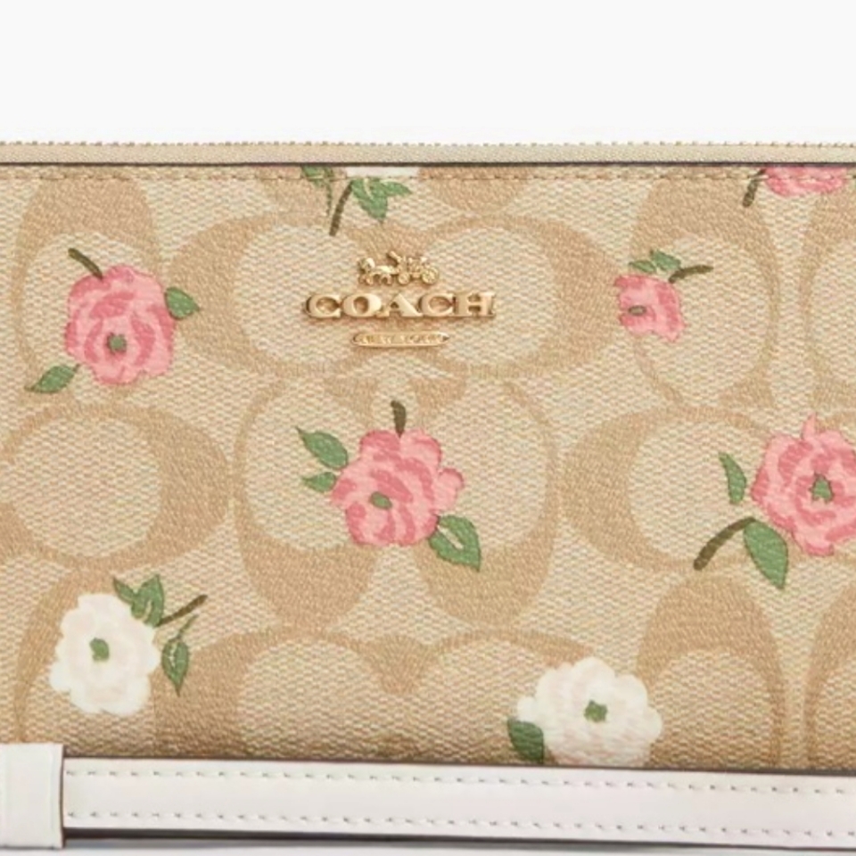 Coach Large Zip Around Wristlet Wallet W Floral Print New W Tags 12 Card Slots